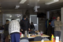 Päästiin myös kahvipöytään.