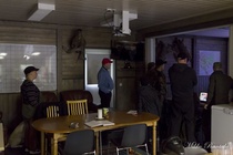 Alussa laitettiin simulaattori tulille innokkaiden avustajien toimesta.